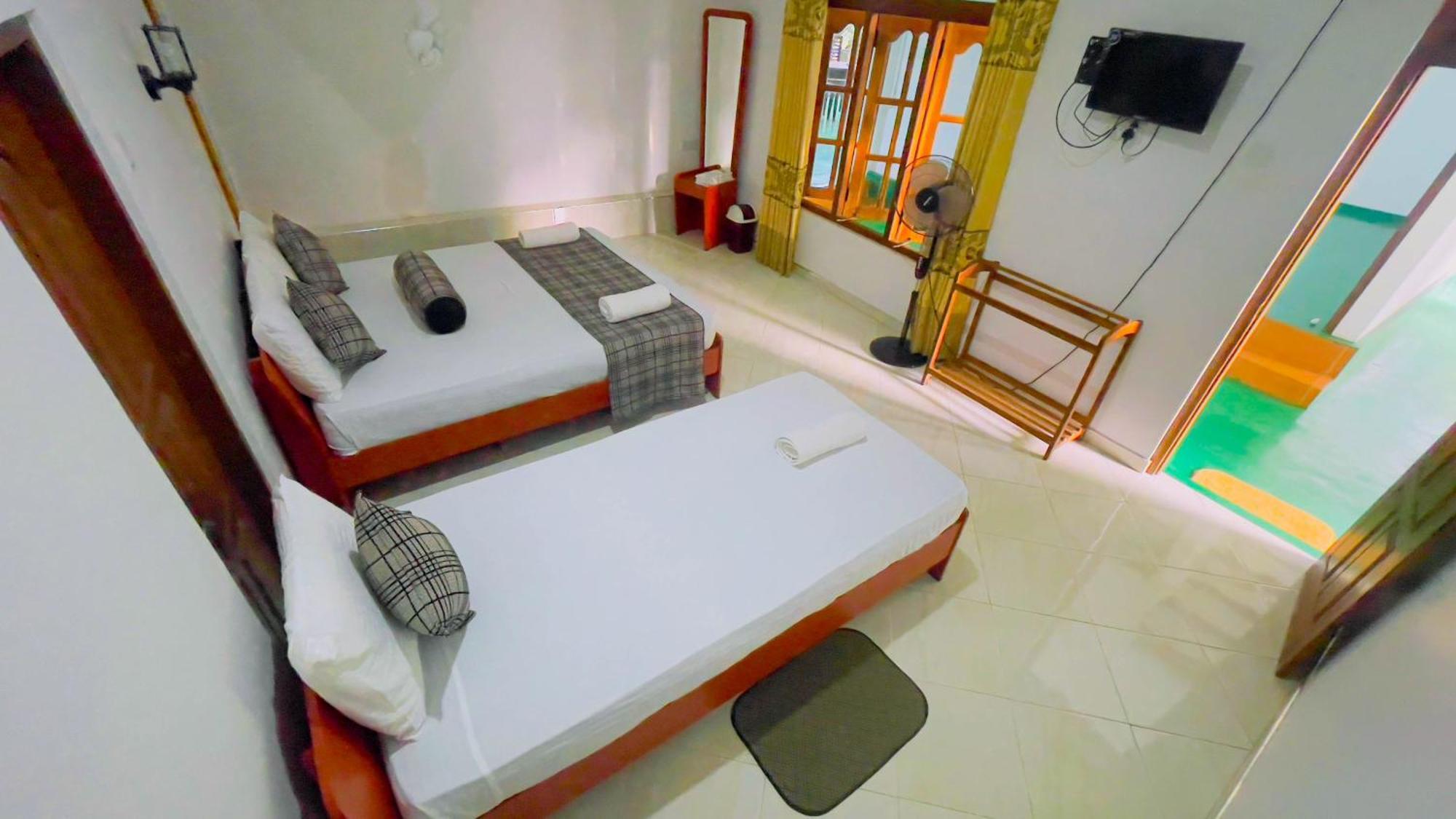 White Eagle Hotel Sigirîya Extérieur photo