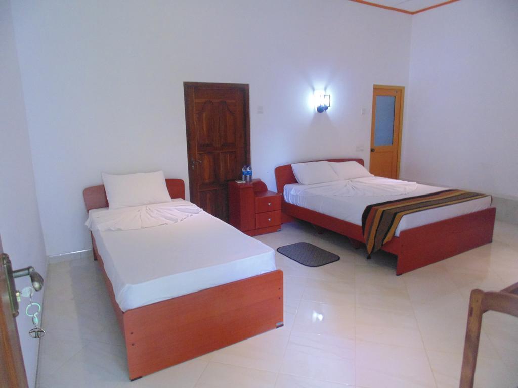 White Eagle Hotel Sigirîya Chambre photo